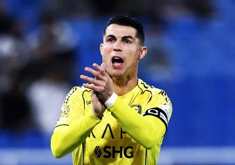 ronaldo o nuoc nao