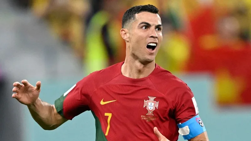 ronaldo o nuoc nao